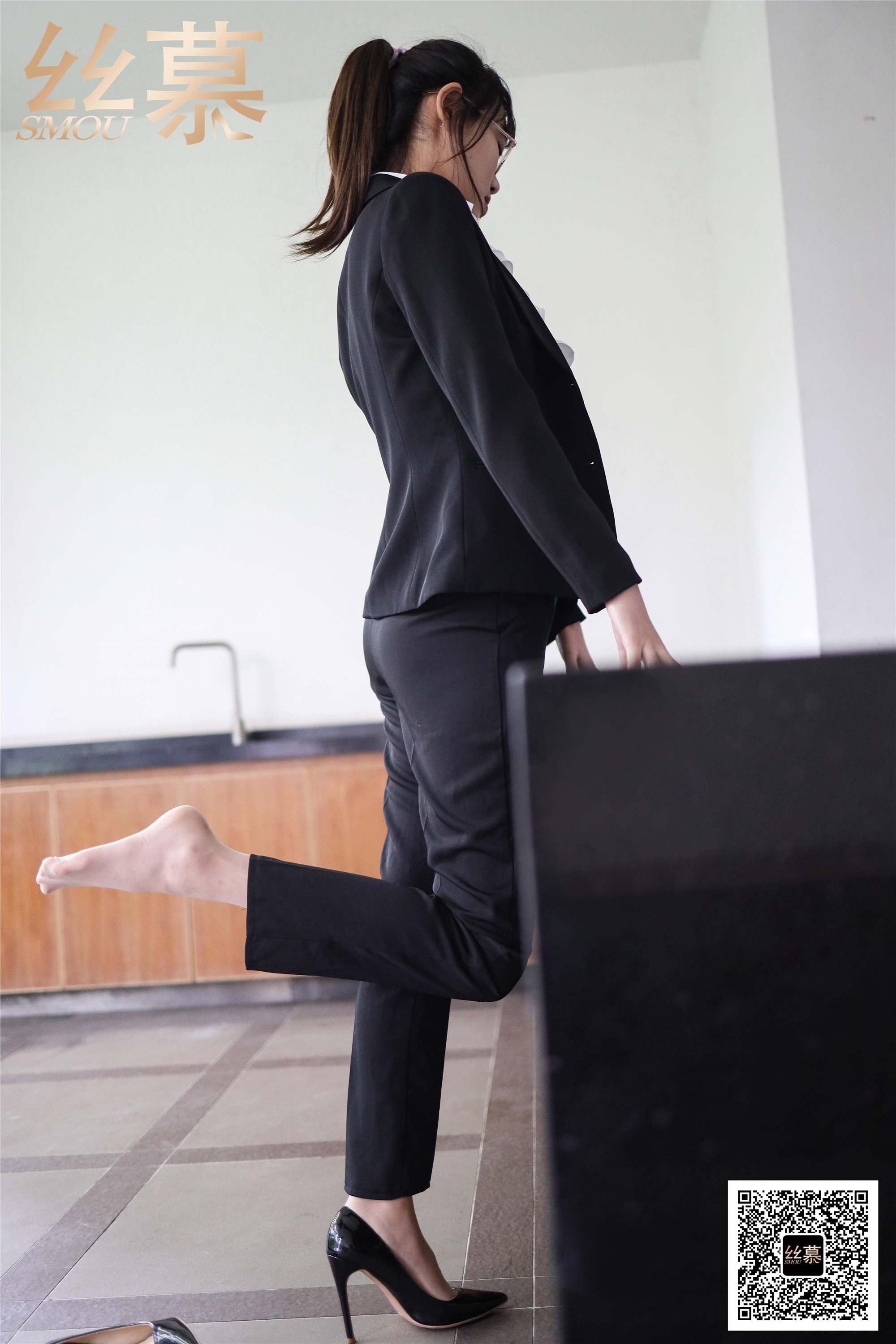 丝慕GIRL 特写集 TX083 颖儿《OL裤里丝》